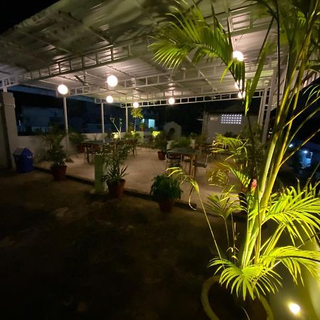 La Paradise Residency Pondicherry Eksteriør bilde